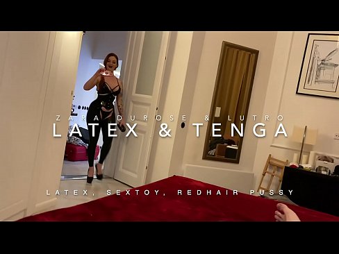 ❤️ Demi-soeur rousse en costume de latex baisée par son demi-frère ☑ Vidéo de baise at us ❌❤