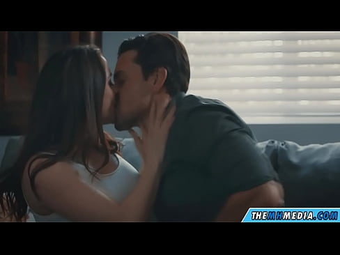 ❤️ Sexe romantique avec une bonne maman à forte poitrine ☑ Vidéo de baise at us ❌❤