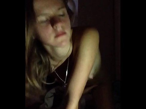 ❤️ Une fille se masturbe et jouit ☑ Vidéo de baise at us ❌❤